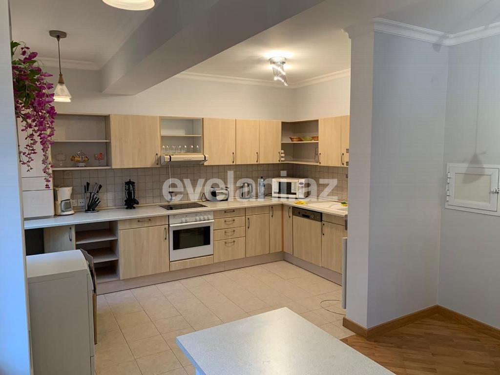 Kirayə verilir, yeni tikili, 3 otaqlı, 140 m², Bakı, Yasamal r.