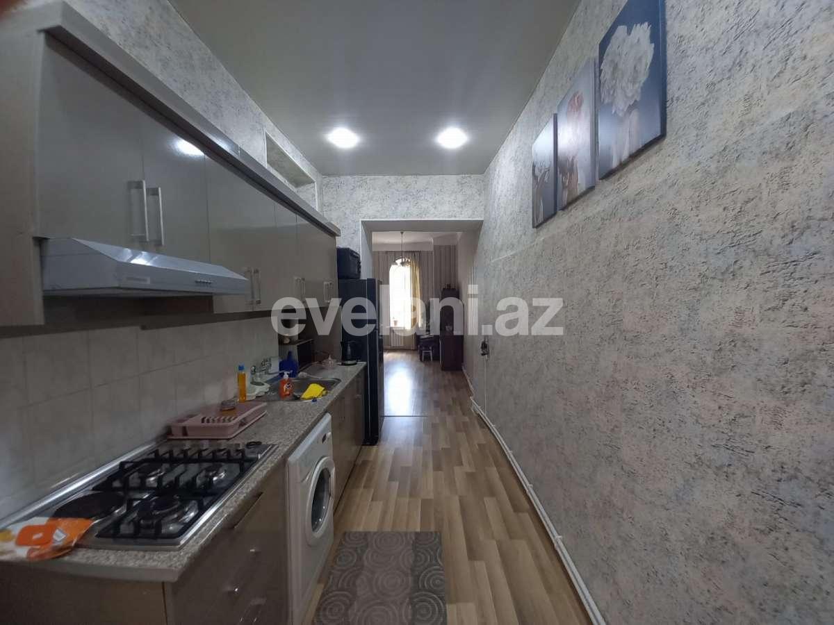 Rent, old building, 3 room, 90 m², Baku, Nasimi r.