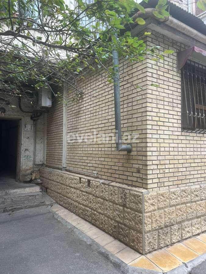 Satılır, köhnə tikili, 4 otaqlı, 90 m², Bakı, Nərimanov r, Nəriman Nərimanov m.