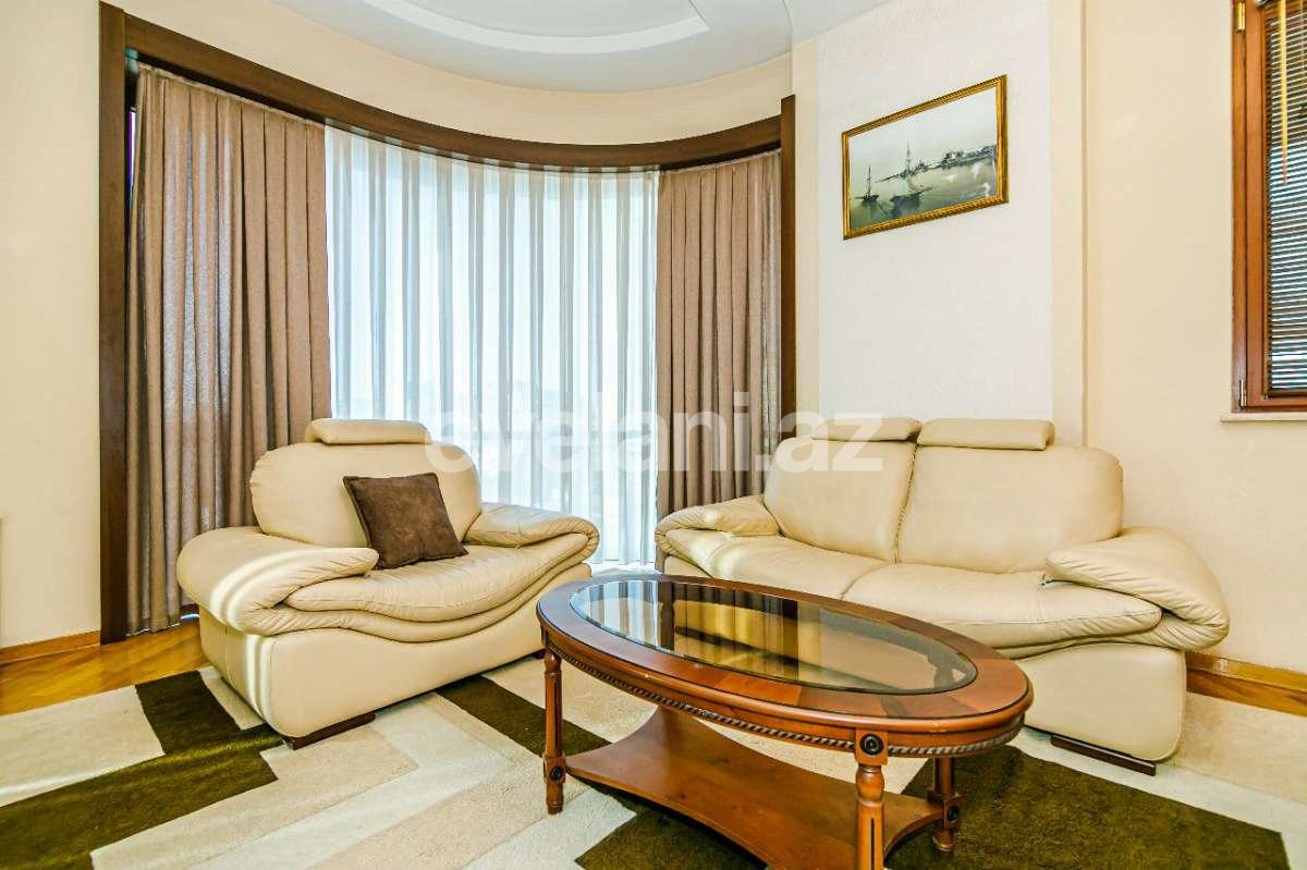 Rent, new building, 3 room, 120 m², Baku, Nasimi r, 28 may m.