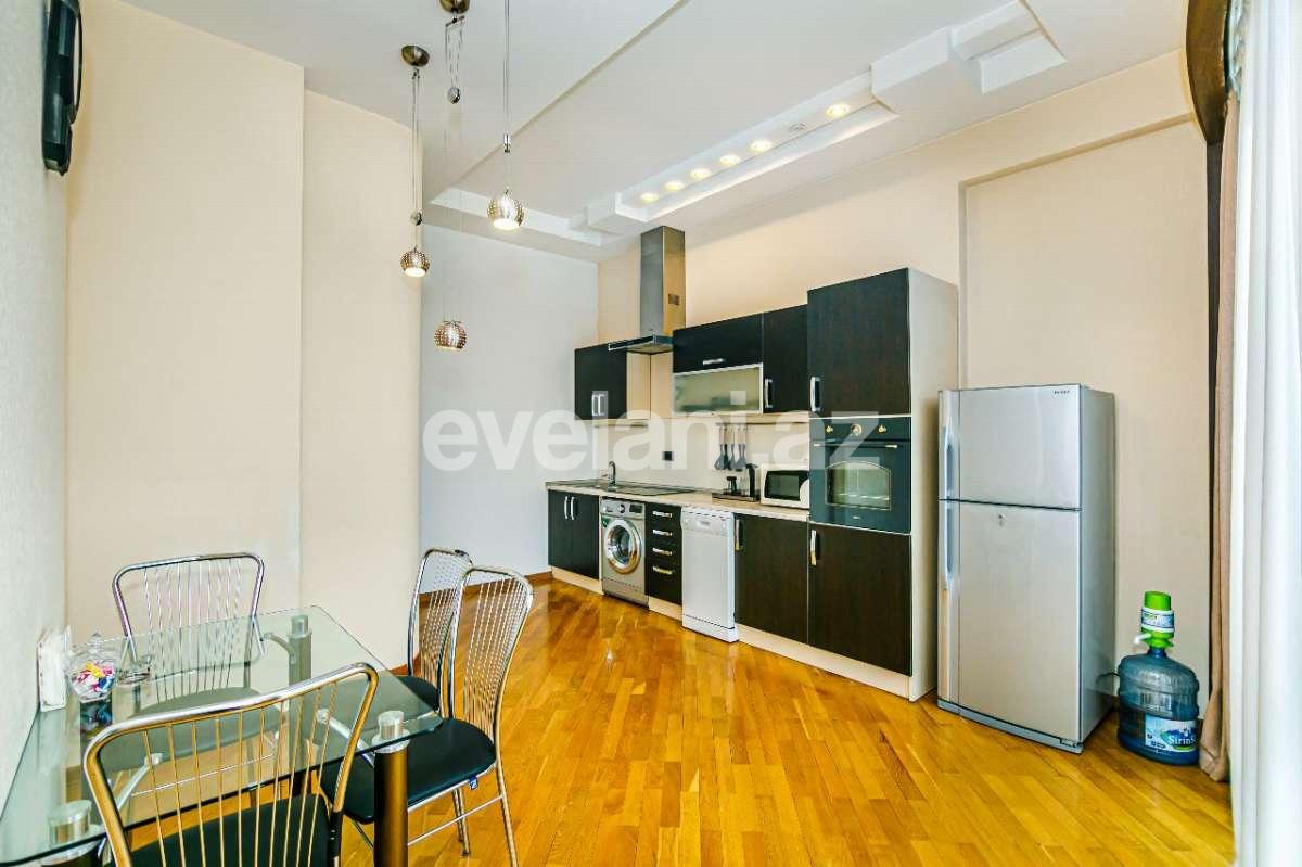 Rent, new building, 3 room, 120 m², Baku, Nasimi r, 28 may m.