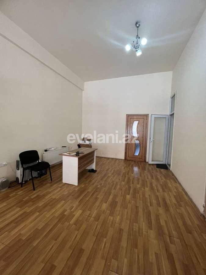 Kirayə verilir, ofis, 3 otaqlı, 100 m², Bakı, Nizami r, Neftçilər m.