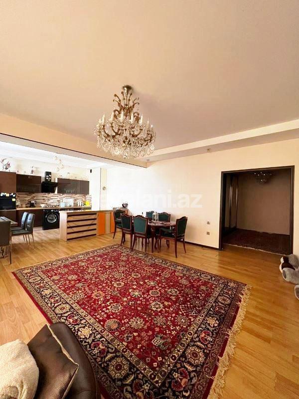 Satılır, yeni tikili, 3 otaqlı, 160 m², Bakı, Nizami r, 8-ci kilometr q, Neftçilər m.
