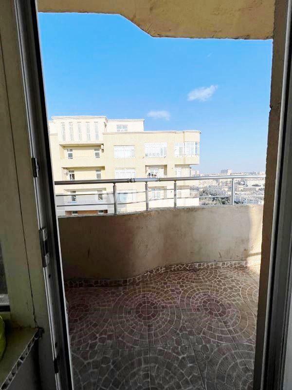 Satılır, yeni tikili, 3 otaqlı, 160 m², Bakı, Nizami r, 8-ci kilometr q, Neftçilər m.