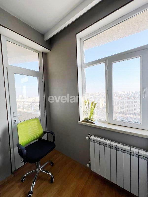 Satılır, yeni tikili, 3 otaqlı, 160 m², Bakı, Nizami r, 8-ci kilometr q, Neftçilər m.