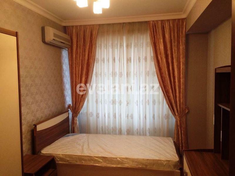 Kirayə verilir, köhnə tikili, 3 otaqlı, 80 m², Bakı, Səbail r, Sahil m.