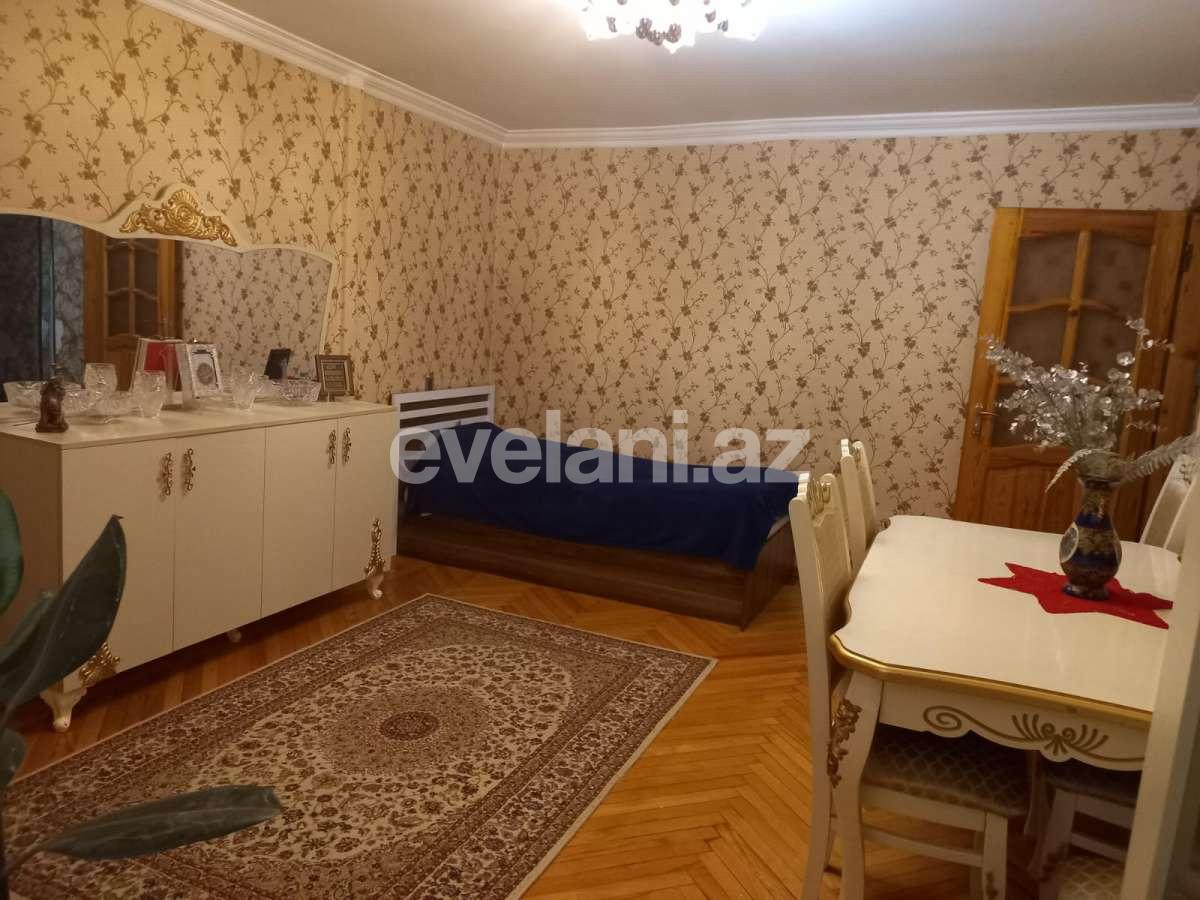Sale, old building, 3 room, 69.98 m², Baku, Nizami r, Neftchilar m.