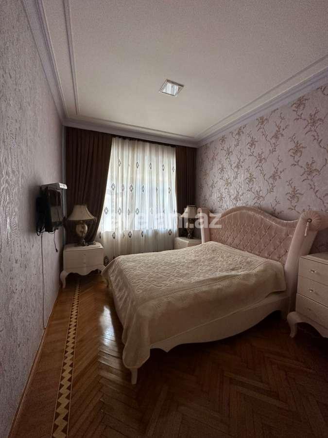 Сдаётся, вторичка, 3-комнаты, 120 m², Баку, Сабаильский r, Сахил m.