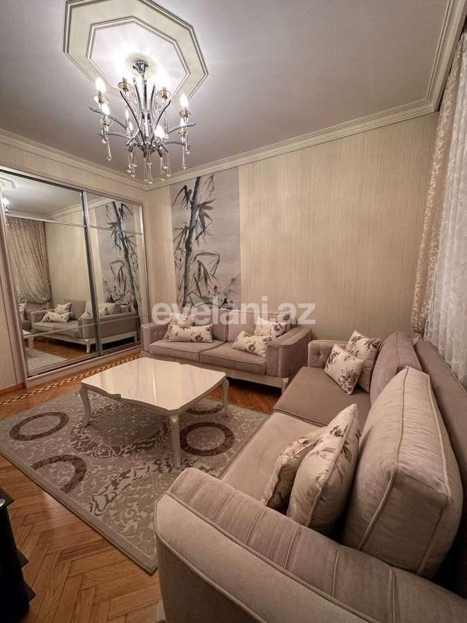 Сдаётся, вторичка, 3-комнаты, 120 m², Баку, Сабаильский r, Сахил m.