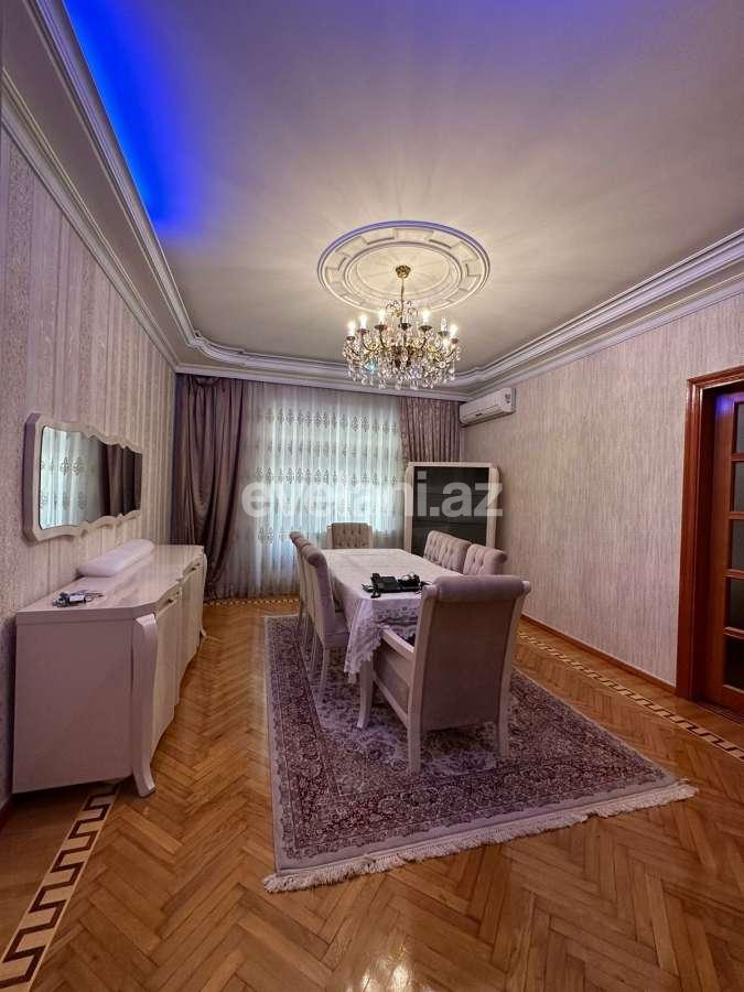 Сдаётся, вторичка, 3-комнаты, 120 m², Баку, Сабаильский r, Сахил m.