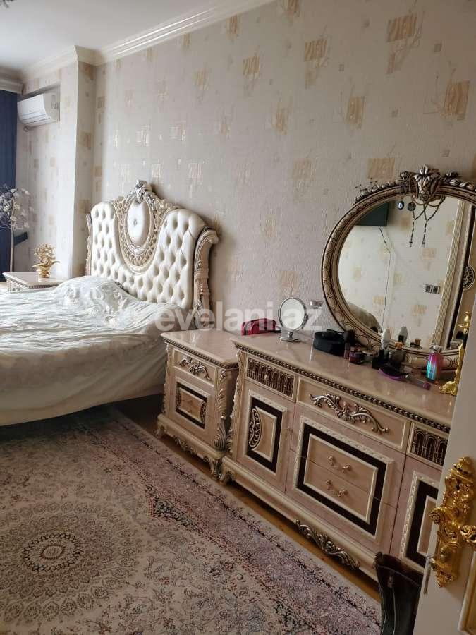 Satılır, yeni tikili, 3 otaqlı, 160 m², Bakı, Nəsimi r, 2-ci mikrorayon q, Memar Əcəmi m.