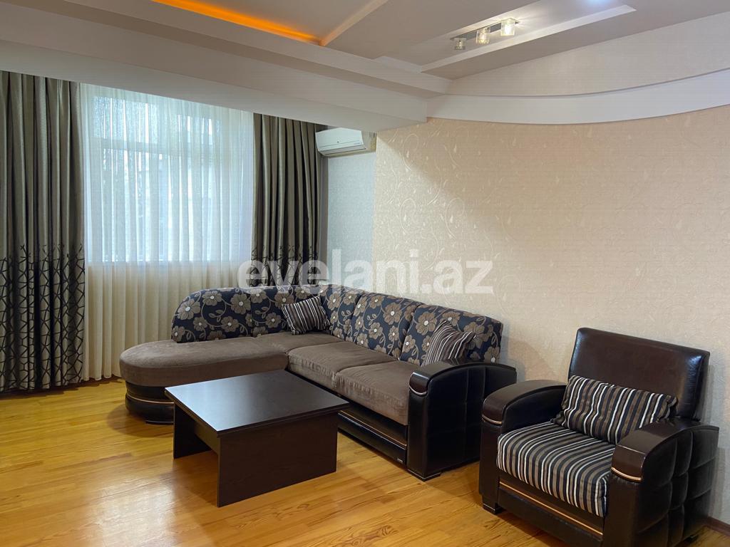 Сдаётся, вторичка, 3-комнаты, 90 m², Баку, Ясамальский r, Элмляр Академиясы m.