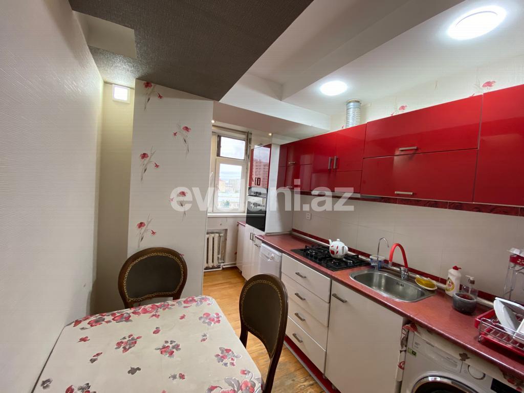 Сдаётся, вторичка, 3-комнаты, 90 m², Баку, Ясамальский r, Элмляр Академиясы m.