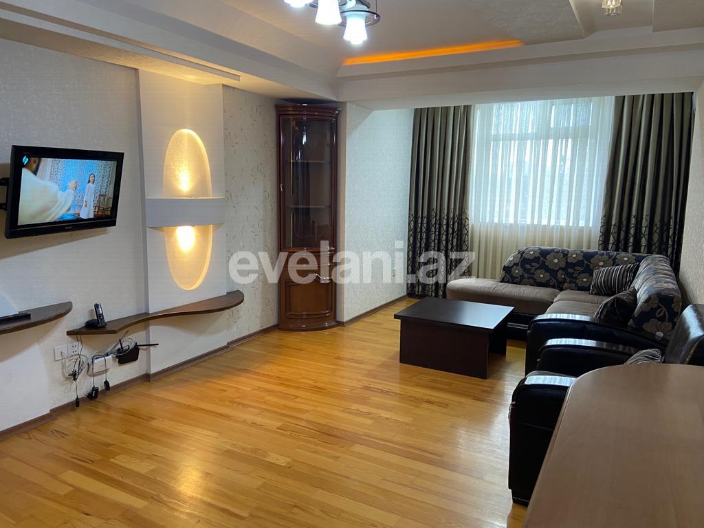Сдаётся, вторичка, 3-комнаты, 90 m², Баку, Ясамальский r, Элмляр Академиясы m.