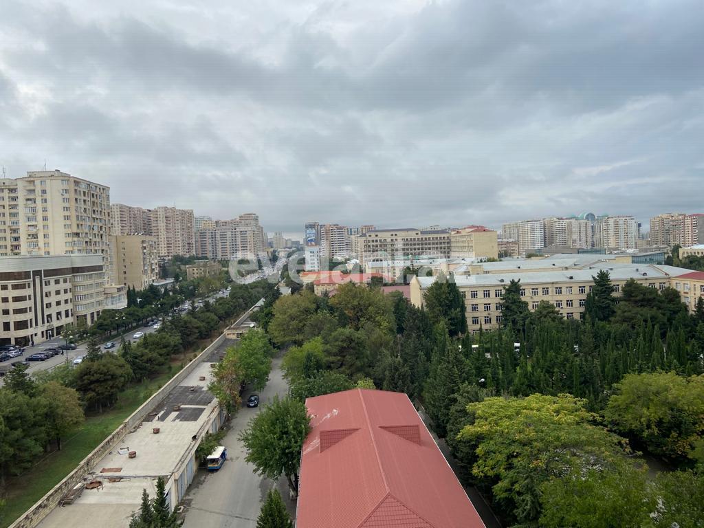 Сдаётся, вторичка, 3-комнаты, 90 m², Баку, Ясамальский r, Элмляр Академиясы m.