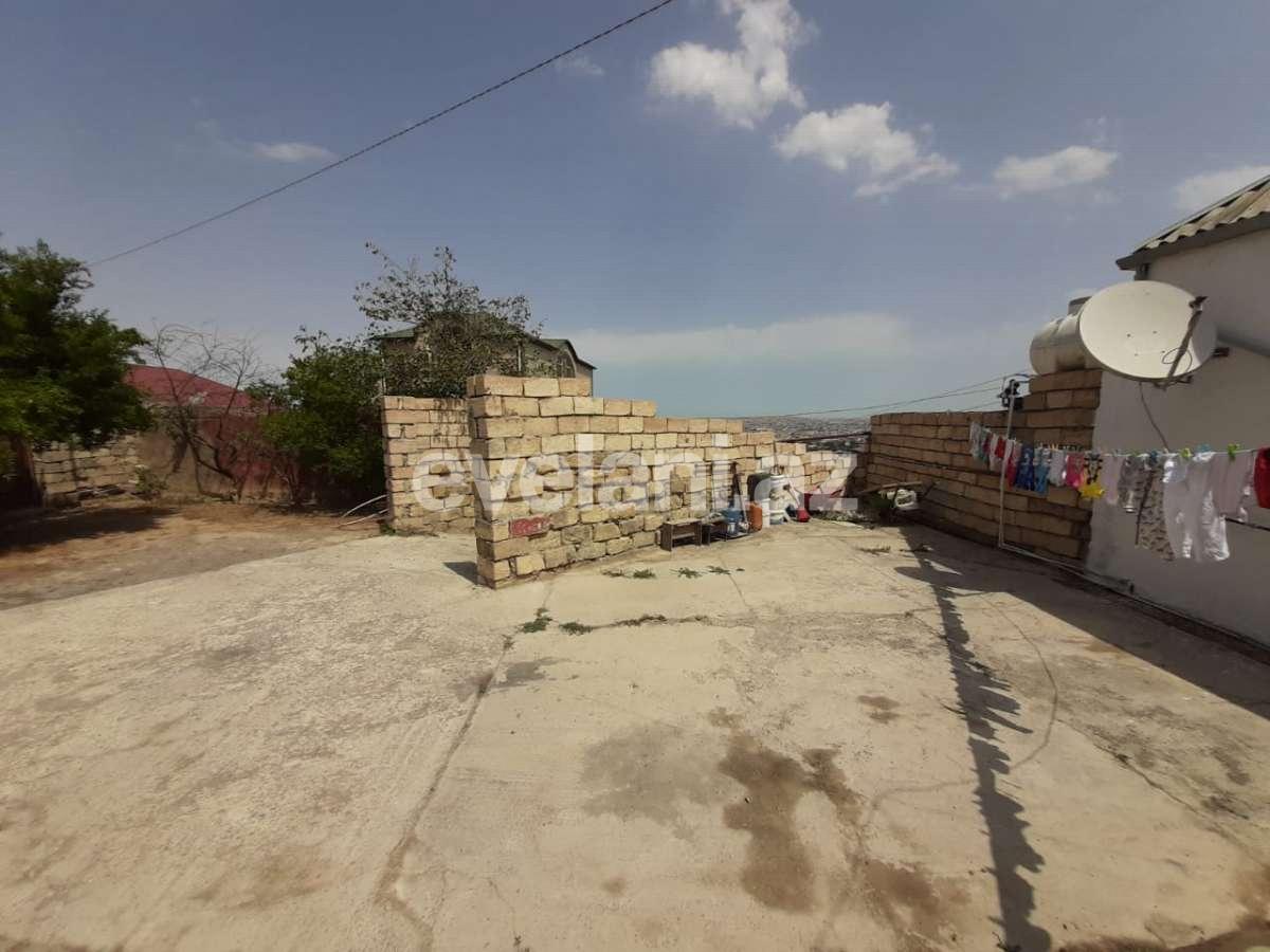 Satılır, həyət evi / bağ, 4 otaqlı, 95 m², Bakı, Binəqədi r, 9-cu mikrorayon q.