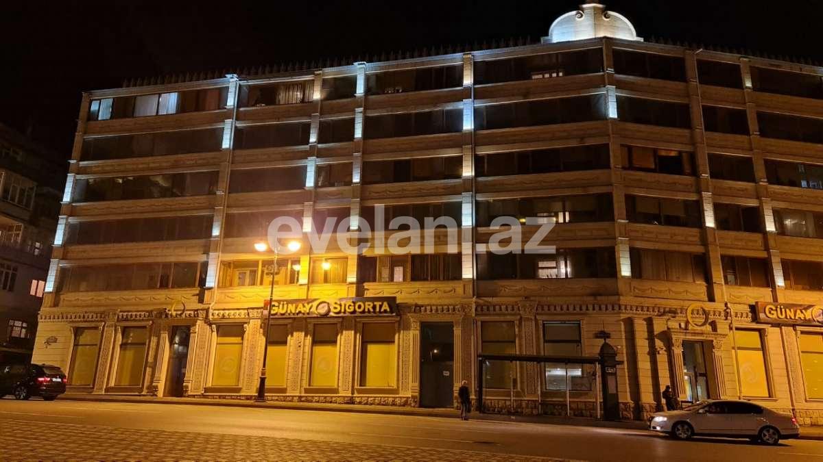 Rent, old building, 2 room, 50 m², Baku, Yasamal r, Yasamal d, Elmlar Akademiyası m.
