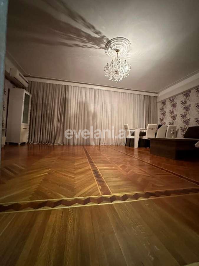 Satılır, köhnə tikili, 4 otaqlı, 120 m², Bakı, Yasamal r, Elmlər Akademiyası m.