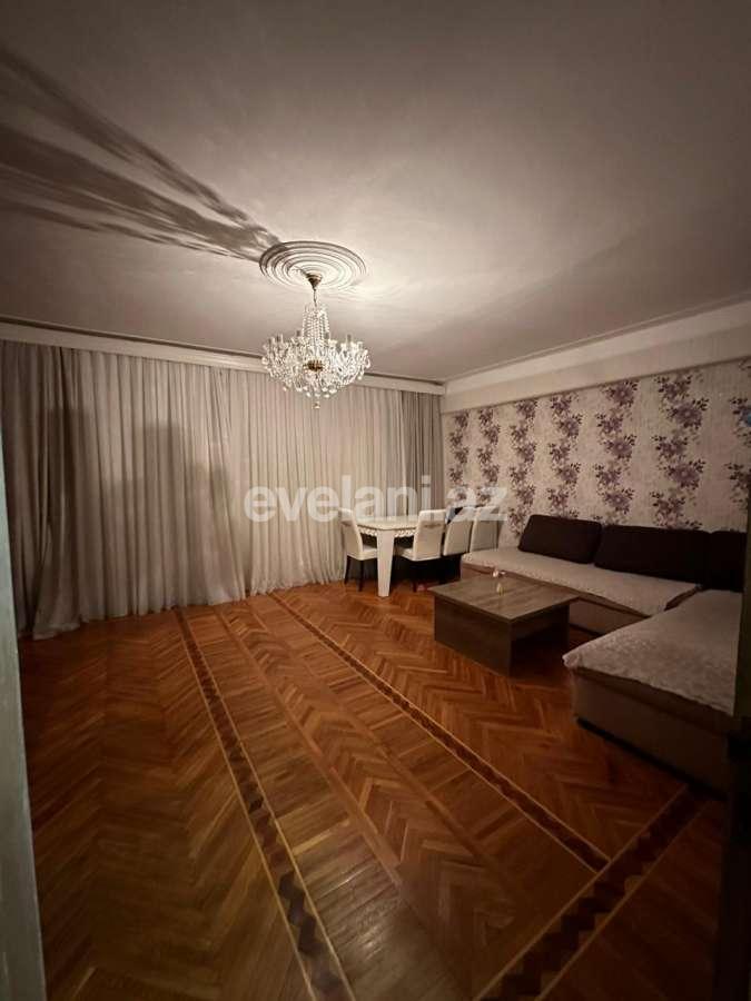 Satılır, köhnə tikili, 4 otaqlı, 120 m², Bakı, Yasamal r, Elmlər Akademiyası m.