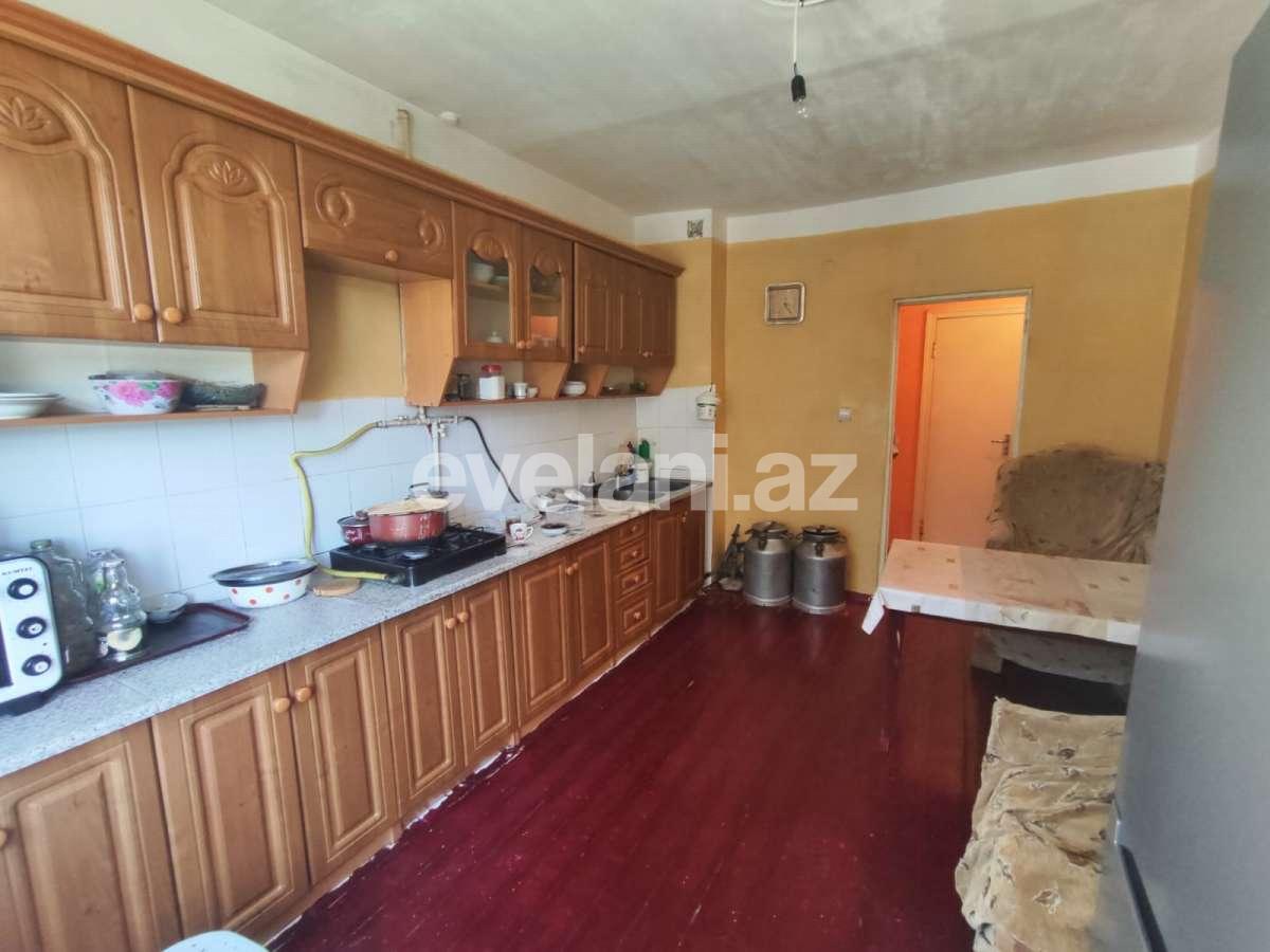 Sale, old building, 4 room, 168 m², Baku, Yasamal r, Elmlar Akademiyası m.