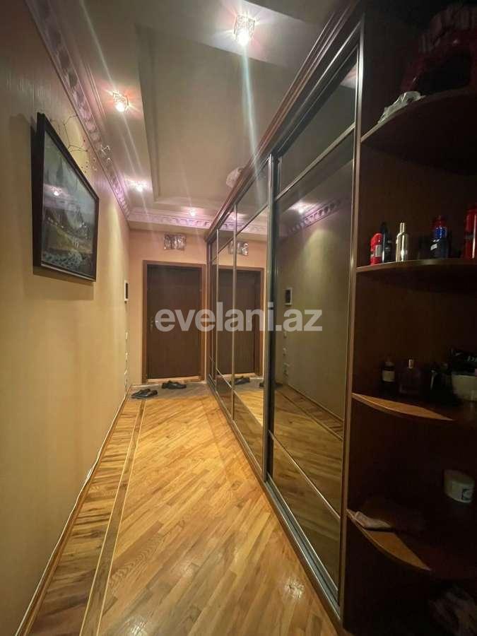 Satılır, yeni tikili, 3 otaqlı, 135 m², Bakı, Nizami r, Qara Qarayev m.