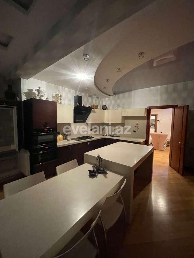 Satılır, yeni tikili, 4 otaqlı, 220 m², Bakı, Nizami r, Neftçilər m.