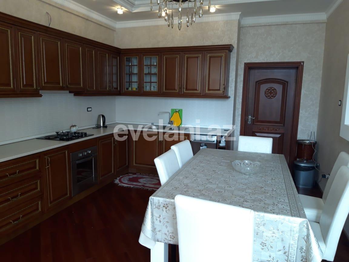 Rent, new building, 4 room, 210 m², Baku, Nasimi r.