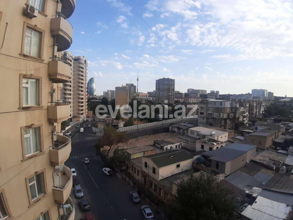 Satılır, yeni tikili, 5 otaqlı, 207 m², Bakı, Yasamal r, Elmlər Akademiyası m.