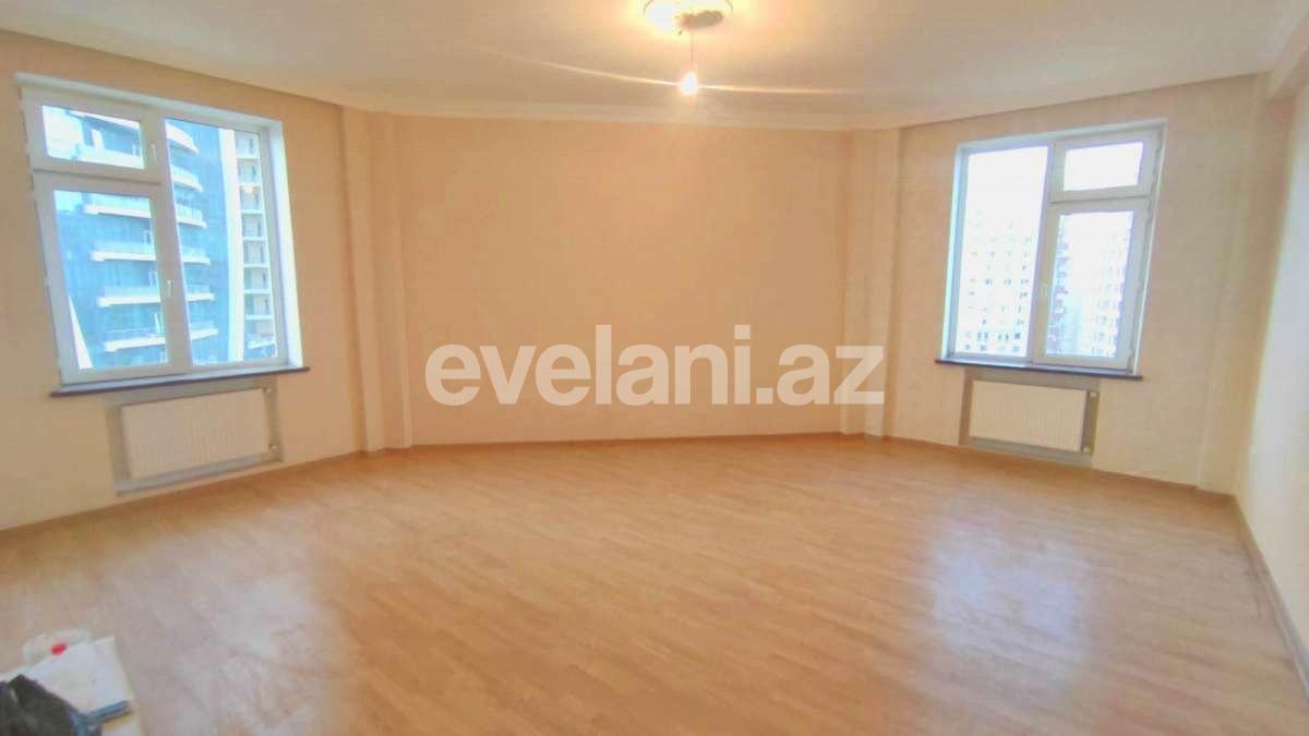 Satılır, yeni tikili, 5 otaqlı, 207 m², Bakı, Yasamal r, Elmlər Akademiyası m.