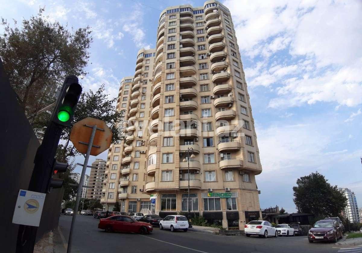 Satılır, yeni tikili, 5 otaqlı, 207 m², Bakı, Yasamal r, Elmlər Akademiyası m.