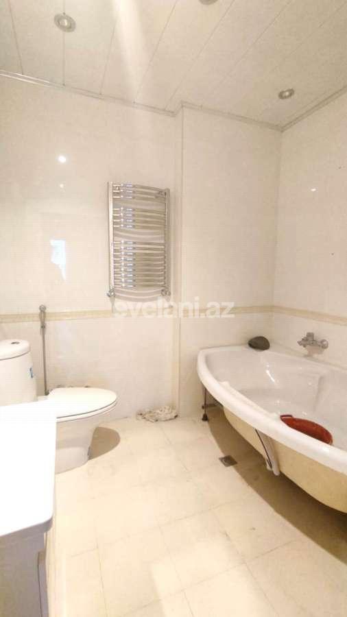 Satılır, yeni tikili, 5 otaqlı, 207 m², Bakı, Yasamal r, Elmlər Akademiyası m.