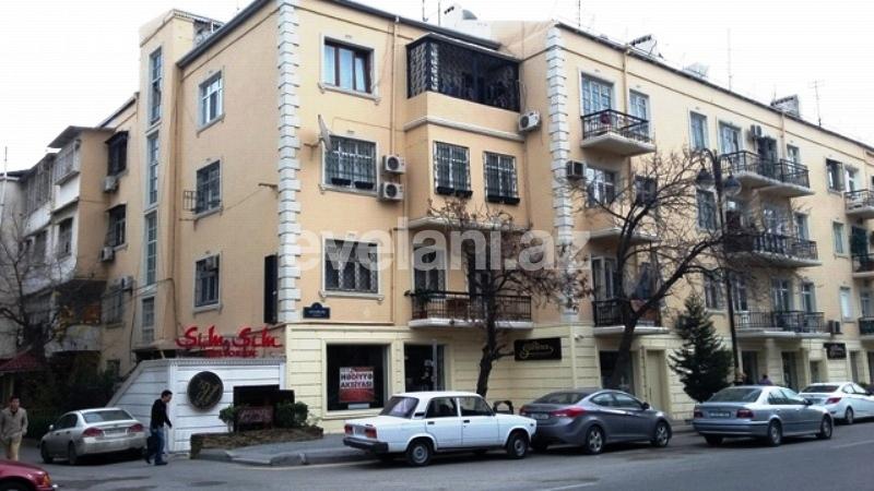 Satılır, köhnə tikili, 2 otaqlı, 48 m², Bakı, Nəsimi r, 28 may m.