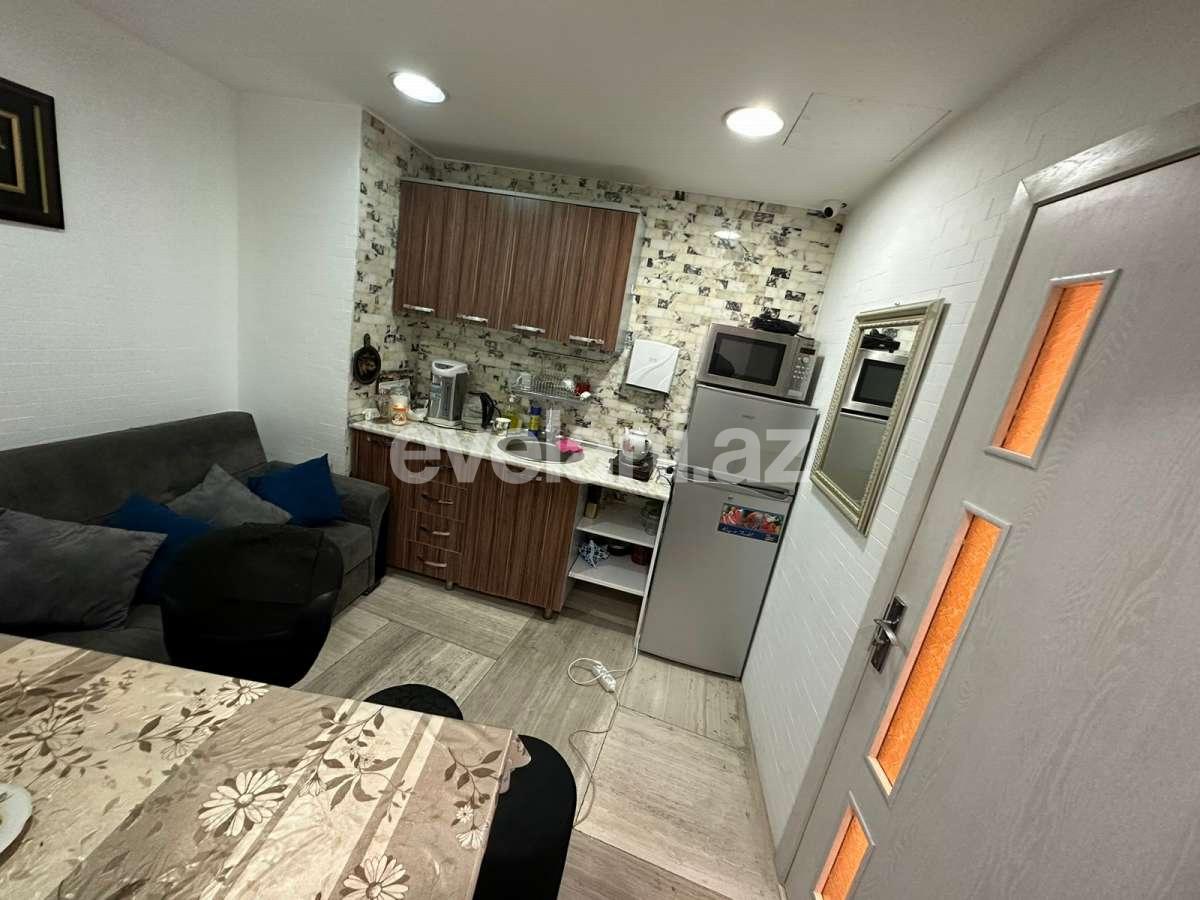 Rent, old building, 2 room, 60 m², Baku, Sabail r, Sahil m.