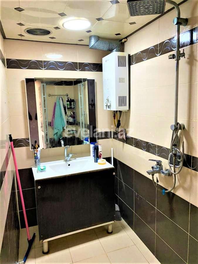 Sale, old building, 3 room, 80 m², Baku, Nizami r, Khalglar Doslugu m.