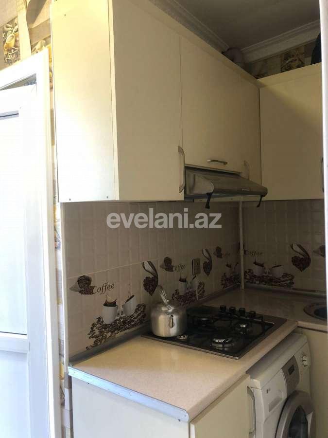 Satılır, həyət evi / bağ, 2 otaqlı, 30 m², Bakı, Yasamal r, İnşaatçılar m.