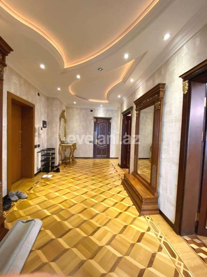 Satılır, yeni tikili, 3 otaqlı, 130 m², Bakı, Yasamal r, Nizami m.