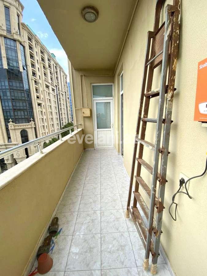 Satılır, yeni tikili, 3 otaqlı, 130 m², Bakı, Yasamal r, Nizami m.