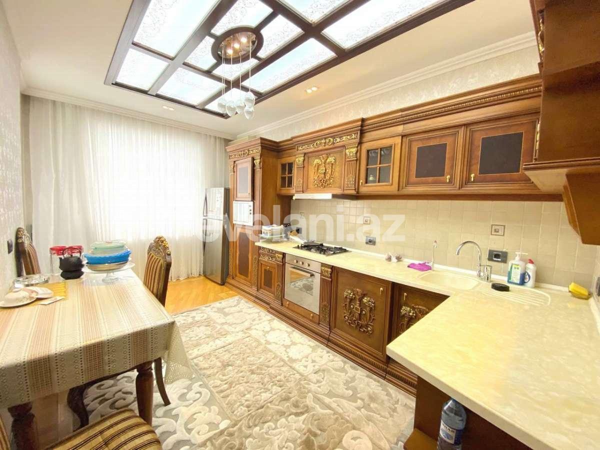 Satılır, yeni tikili, 3 otaqlı, 130 m², Bakı, Yasamal r, Nizami m.