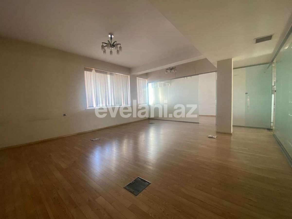 Kirayə verilir, ofis, 24 otaqlı, 1320 m², Bakı, Xətai r.