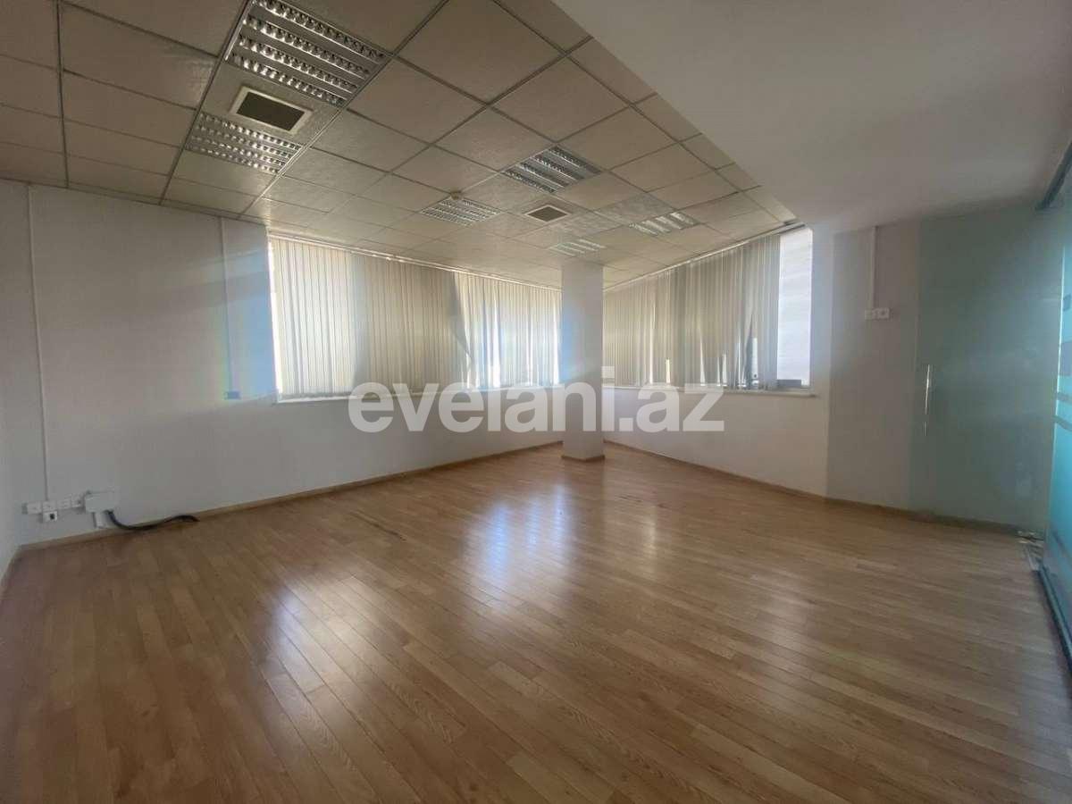 Kirayə verilir, ofis, 24 otaqlı, 1320 m², Bakı, Xətai r.