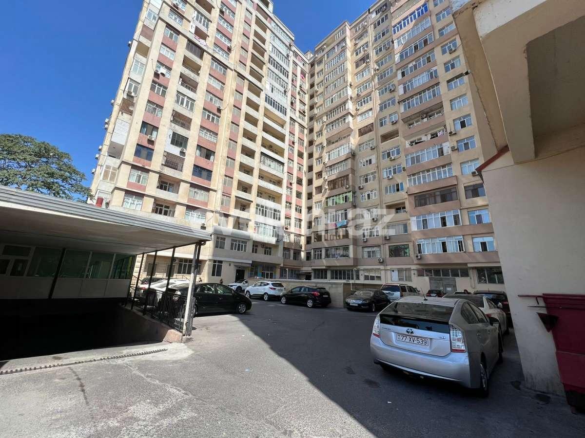 Satılır, yeni tikili, 3 otaqlı, 120 m², Bakı, Nəsimi r, 8 Noyabr m.