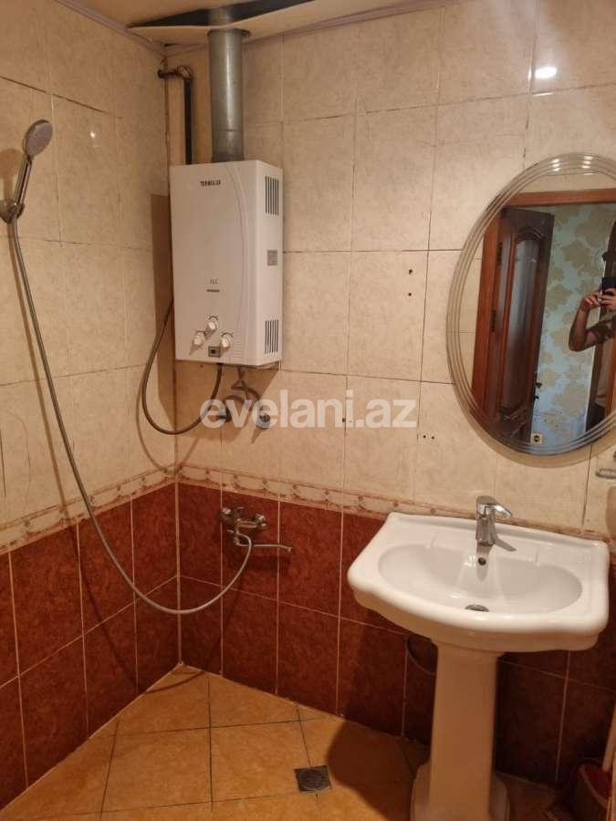 Rent, old building, 3 room, 80 m², Baku, Khatai r, Hazi Aslanov m.