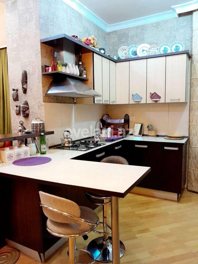 Kirayə verilir, yeni tikili, 3 otaqlı, 110 m², Bakı, Yasamal r, Elmlər Akademiyası m.