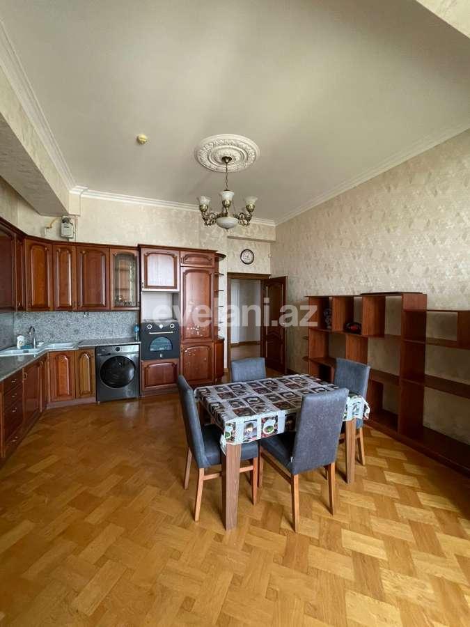 Kirayə verilir, yeni tikili, 4 otaqlı, 1600 m², Bakı, Səbail r, Sahil m.