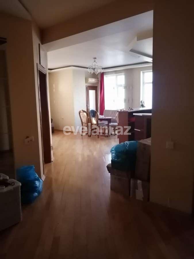 Satılır, yeni tikili, 3 otaqlı, 100 m², Bakı, Binəqədi r, 8-ci mikrorayon q.