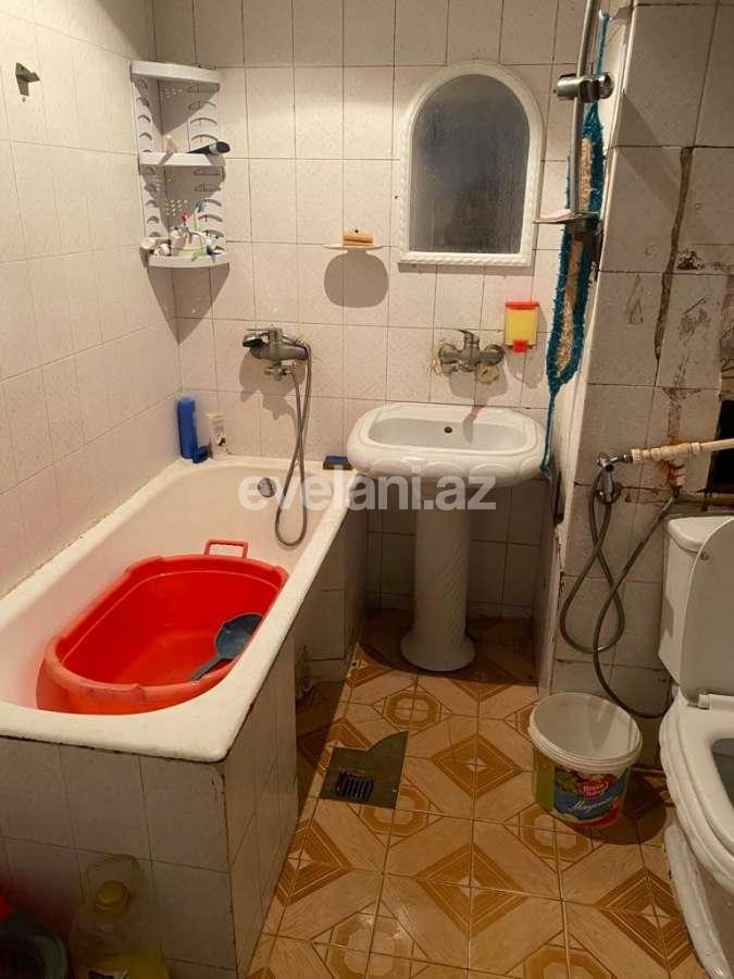 Sale, old building, 4 room, 87 m², Baku, Yasamal r.