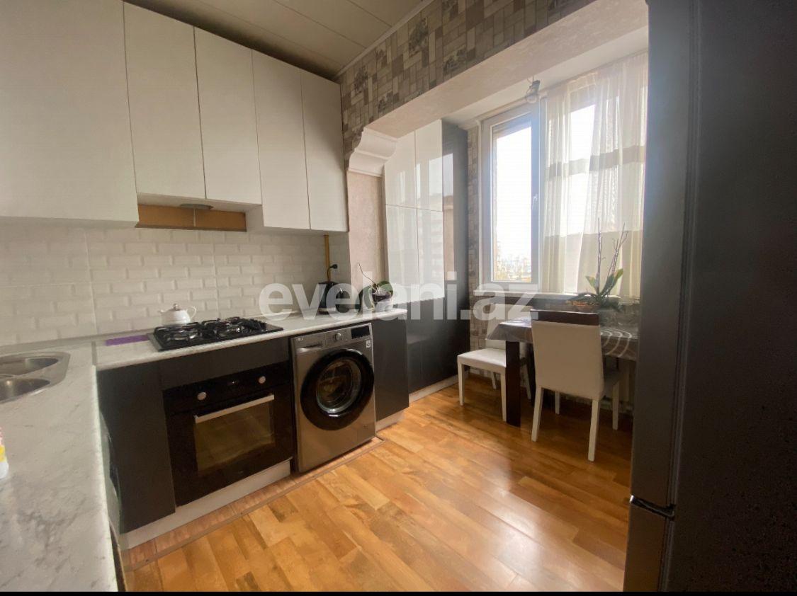 Rent, old building, 3 room, 90 m², Baku, Khatai r, Ahmedli m.