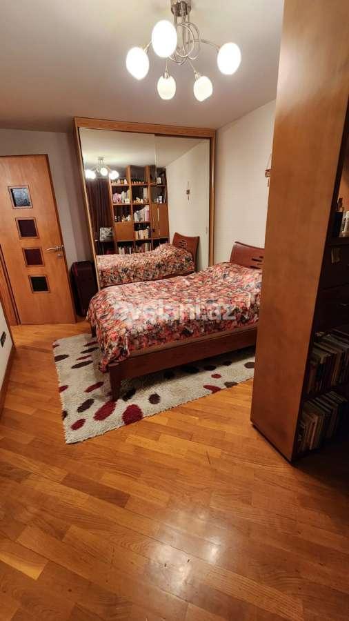 Продаётся, вторичка, 3-комнаты, 85.98 m², Баку, Ясамальский r, Элмляр Академиясы m.