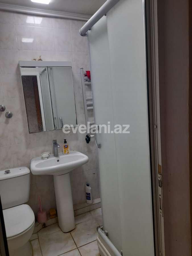 Rent, old building, 3 room, 70 m², Baku, Yasamal r, Elmlar Akademiyası m.