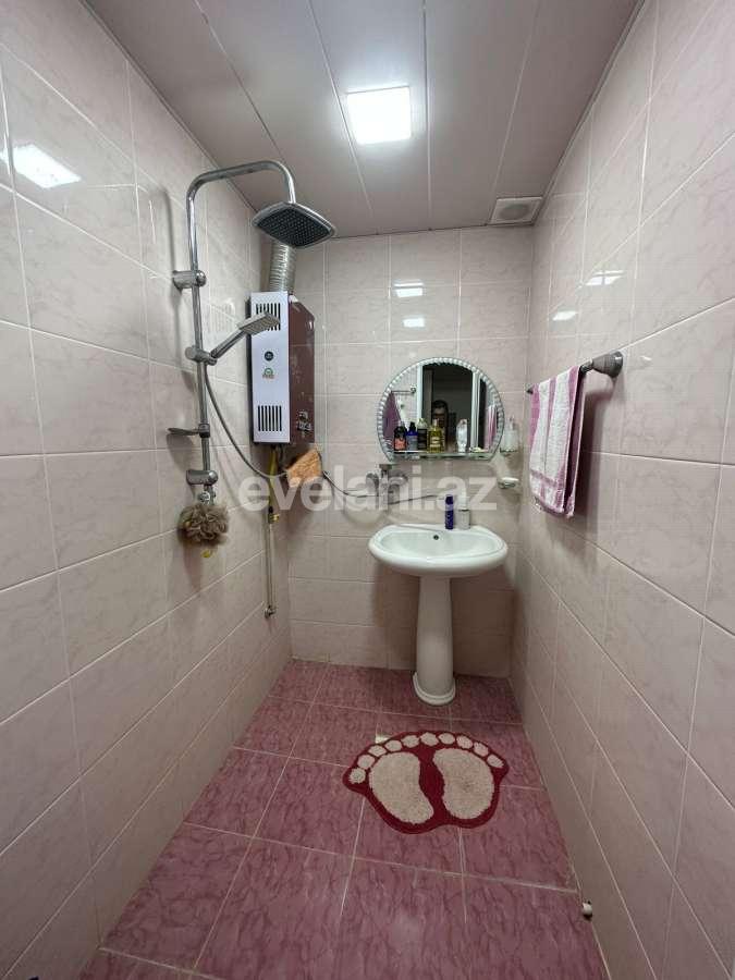 Satılır, köhnə tikili, 3 otaqlı, 90 m², Bakı, Nizami r, Qara Qarayev m.